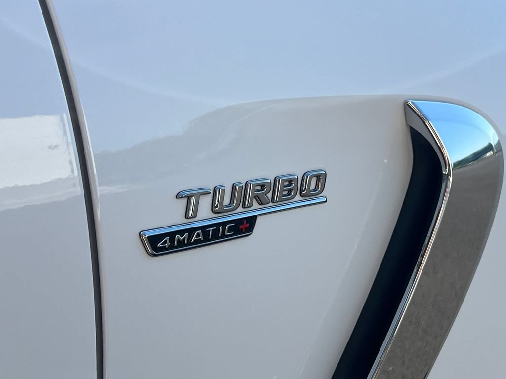 New 2026 MANUFAKTUR Moonlight White Metallic Mercedes-Benz AMG® CLE 53 4MATIC+ Coupe image 67