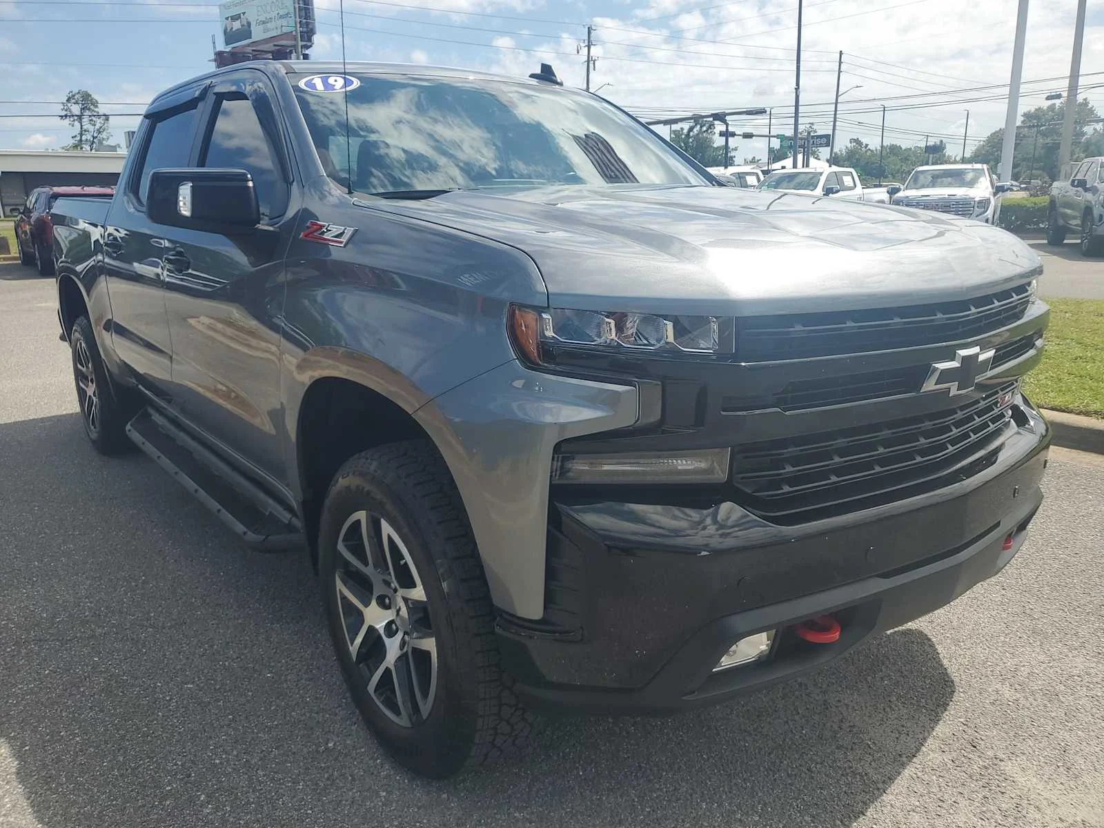 Used 2019 SATIN STEEL METALLIC Chevrolet LT Trail Boss image 8