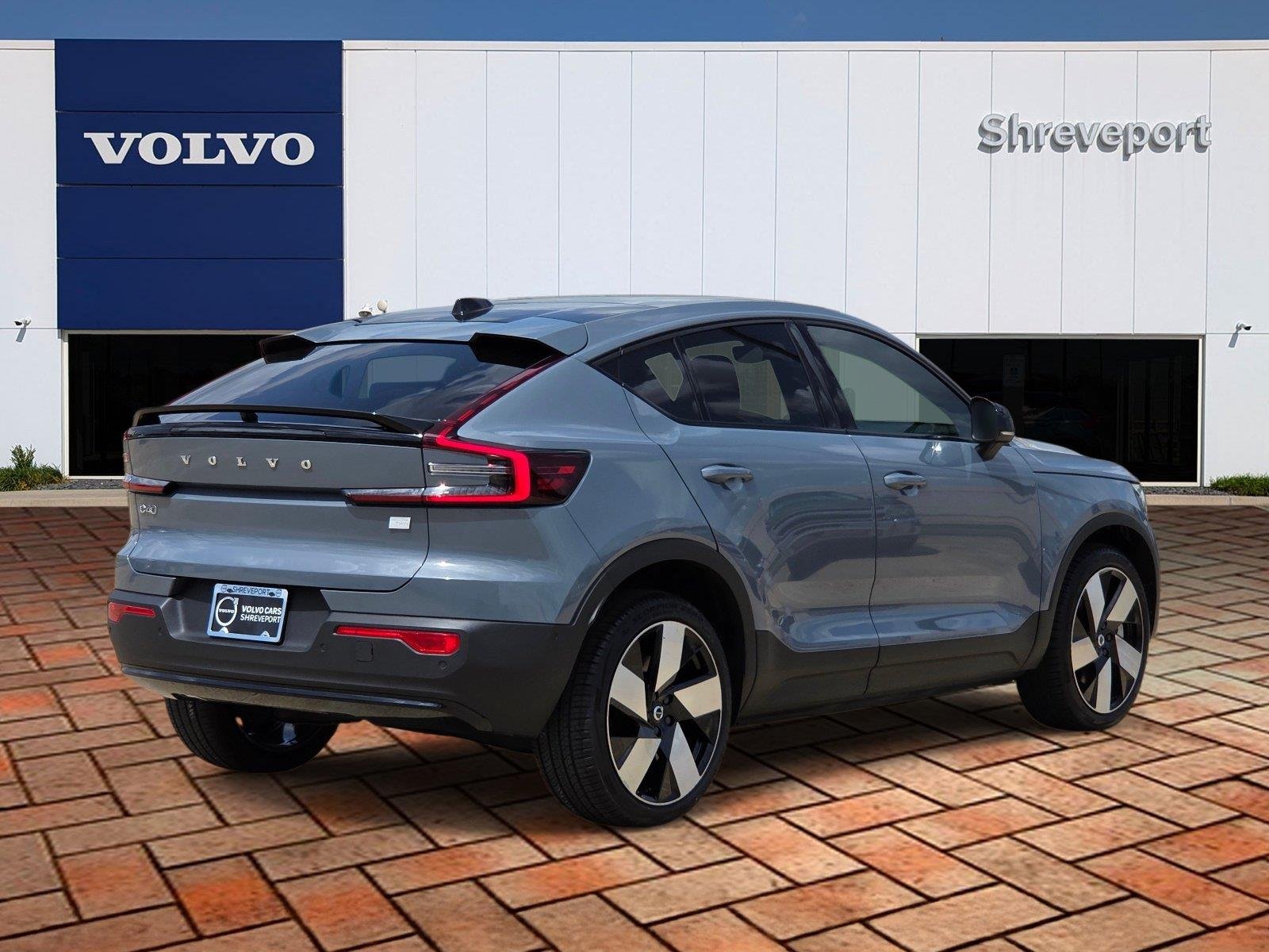 Used 2023 Thunder Gray Metallic Volvo Ultimate image 3