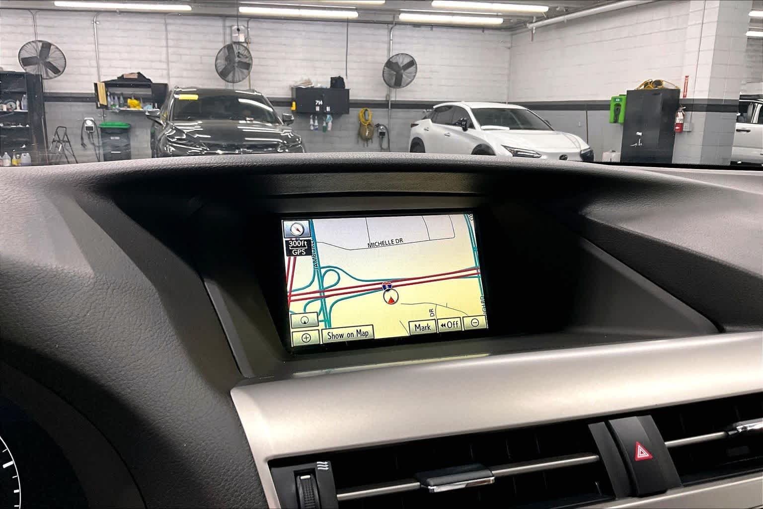 Used 2010 Starfire Pearl Lexus  image 35