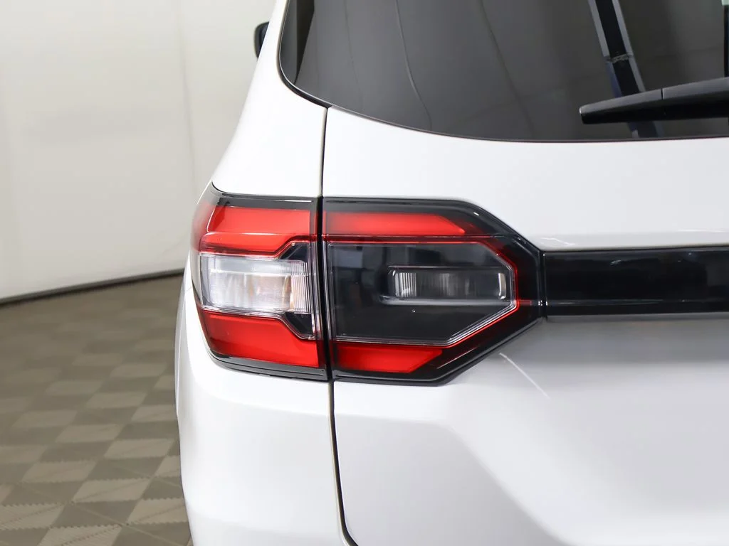 Used 2023 White Honda EX-L image 15