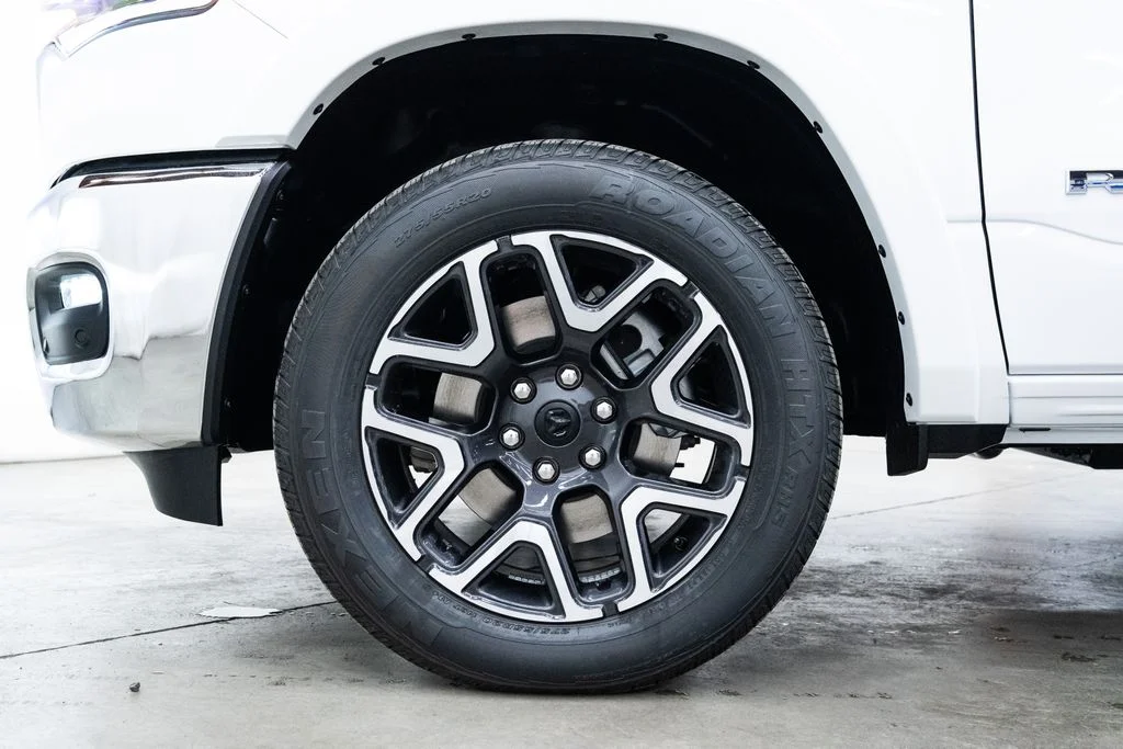 New 2026 Bright White Clear-Coat Exterior Paint RAM Laramie image 7