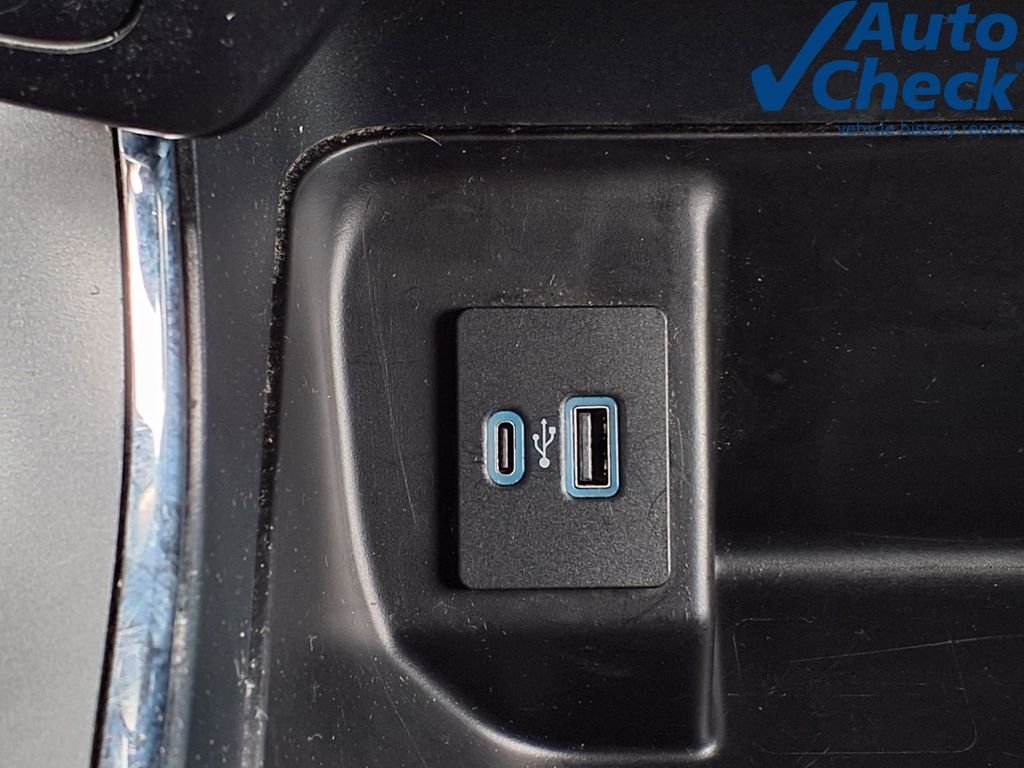 Used 2024 White Ford XLT image 16