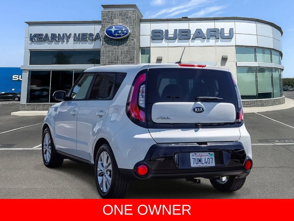 Used 2016 White Kia Plus image 4