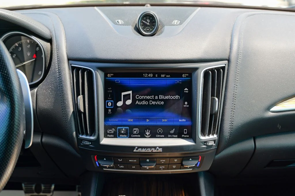 Used 2017  Maserati S image 51