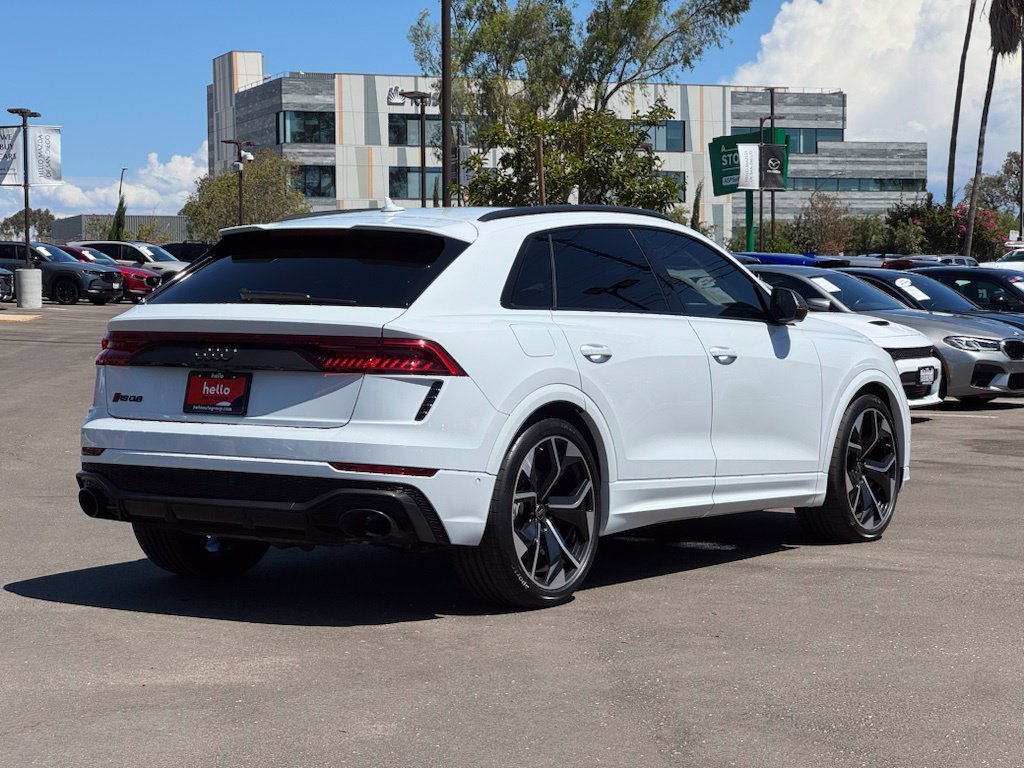 Used 2023 Glacier White Audi 4.0T image 32