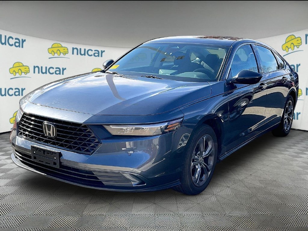 Used 2023 Gray Honda EX image 2