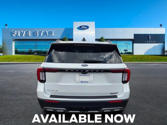New 2026 Star White Metallic Tri-Coat Ford Active image 6