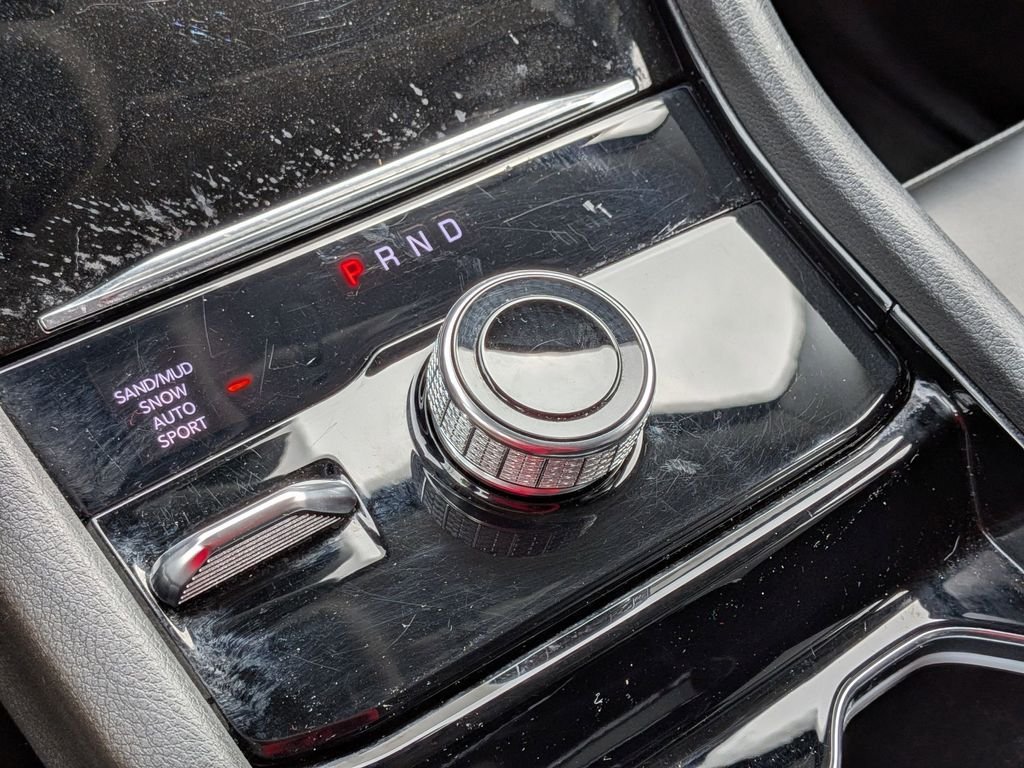 Used 2023 Black Jeep Limited image 18