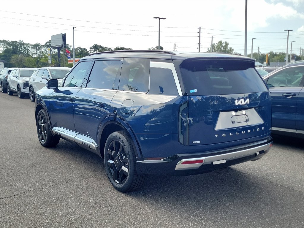 New 2027 Midnight Lake Blue Kia SX Prestige image 4