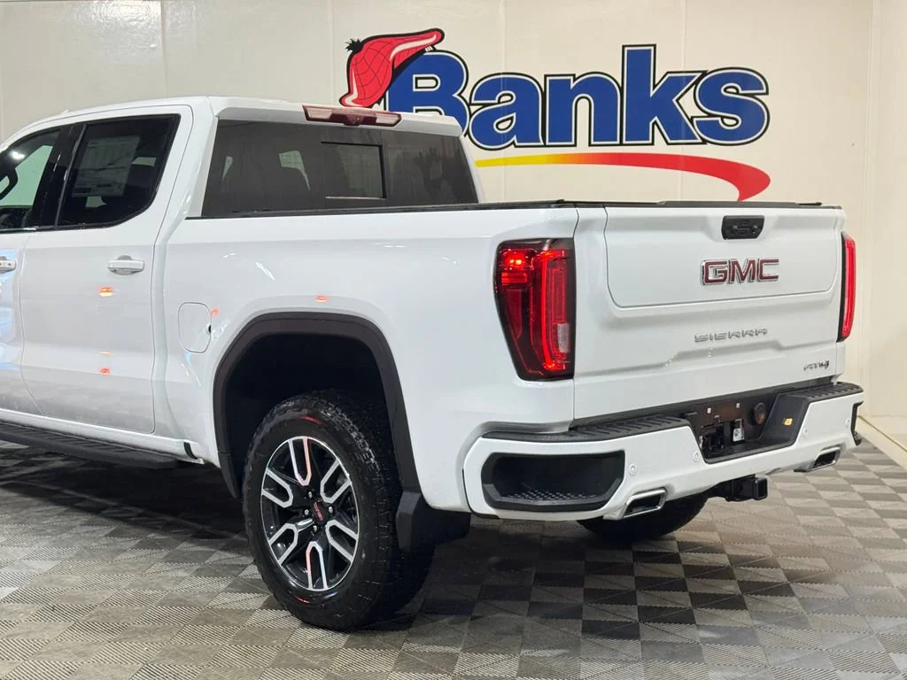2026 GMC Sierra 1500 AT4 - Photo 8