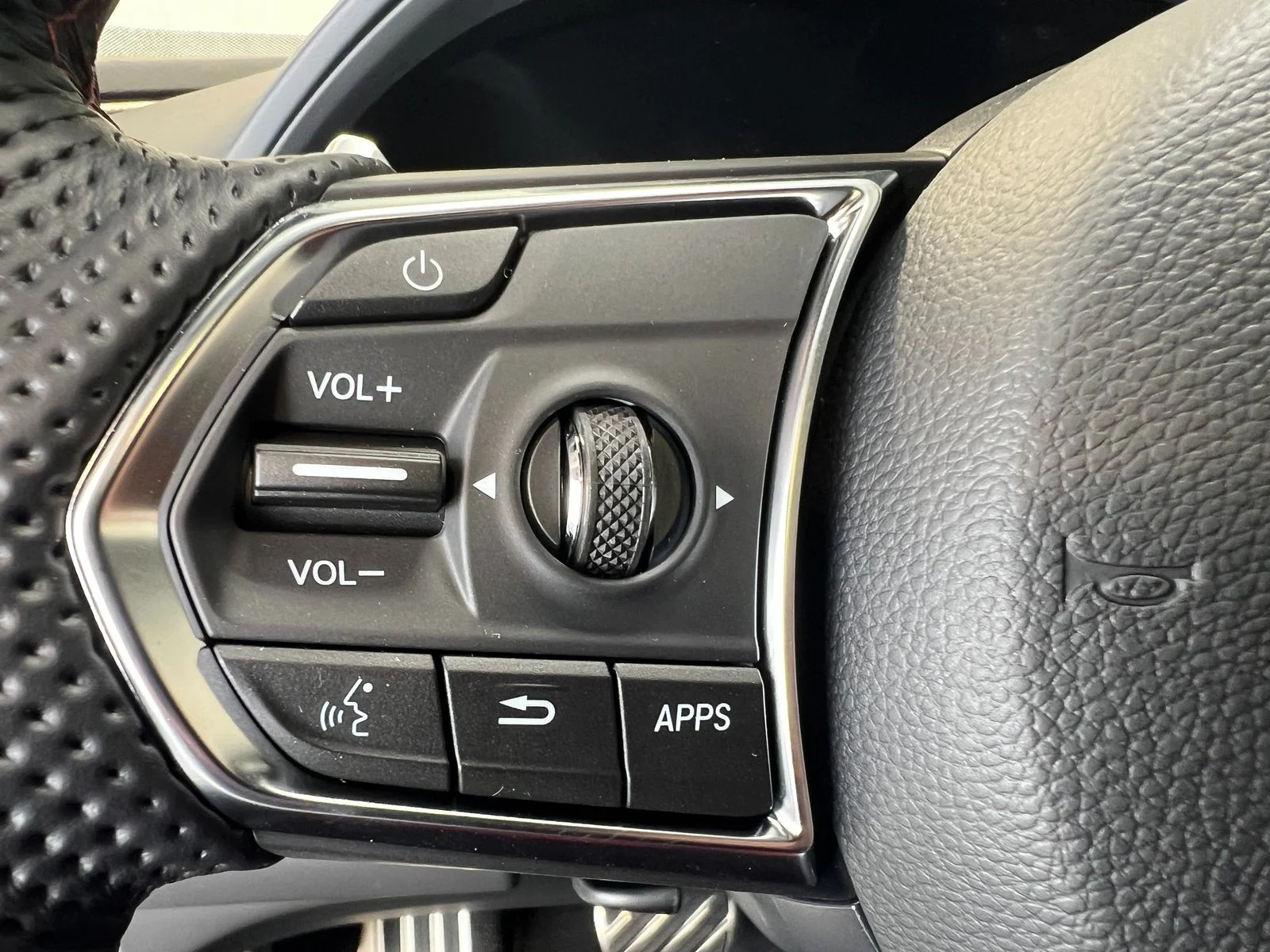 2026 Acura RDX A-Spec Package - Photo 17
