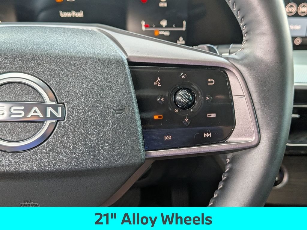 Certified Used 2025 White Nissan Platinum image 23