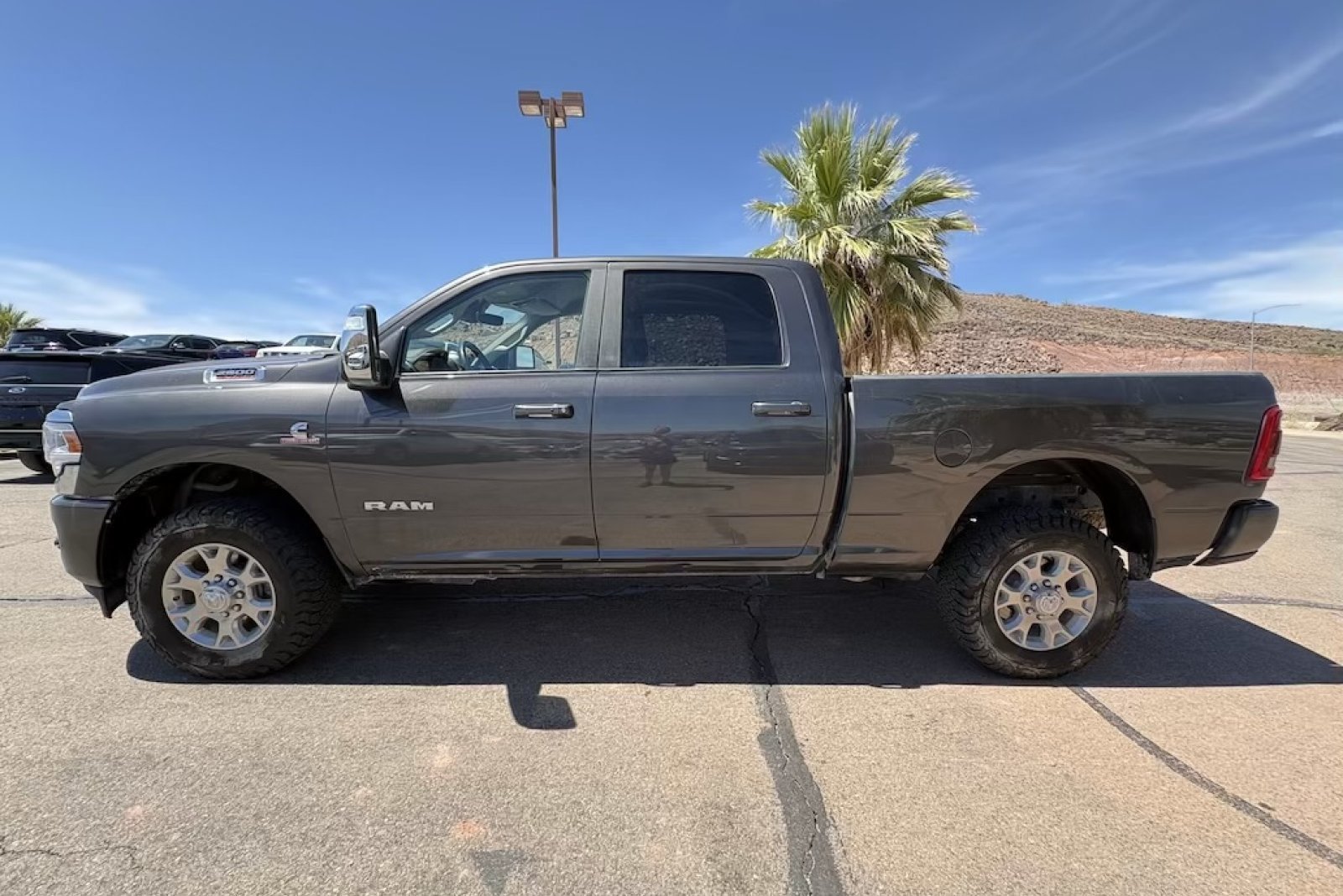 Certified Used 2024 Granite Crystal Metallic Clearcoat Ram Laramie image 2