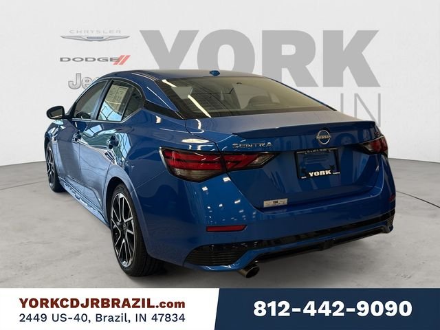 Used 2025 Blue Nissan SR image 3