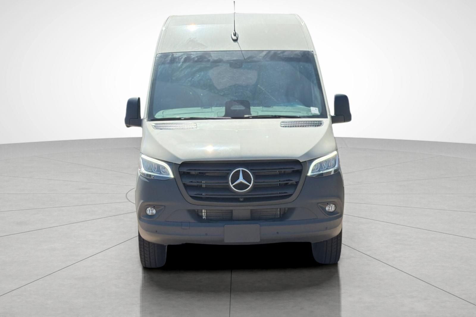New 2026 Stone Gray Mercedes-Benz Crew 144 WB image 5