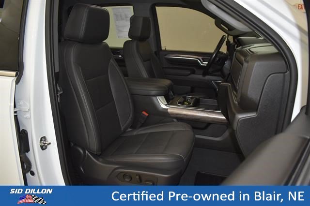 Used 2024 Summit White Chevrolet LTZ image 9