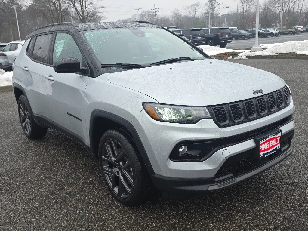 Used 2026 Silver Zynith Clear Coat Jeep Limited image 9