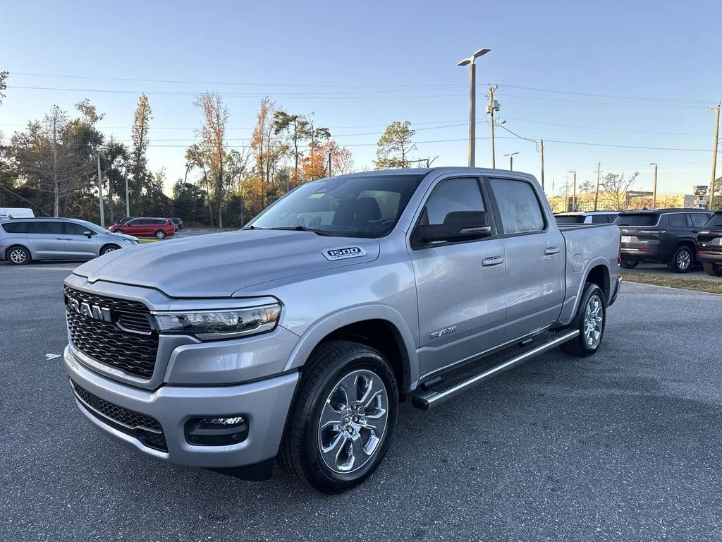 New 2026 Billet Silver Metallic Clear-Coat Exterior Paint RAM Big Horn/Lone Star image 7