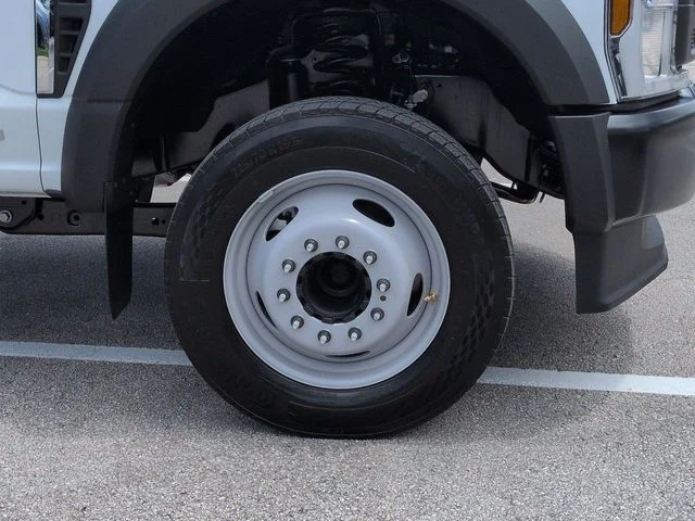 New 2026 Oxford White Ford F-450® XL image 11