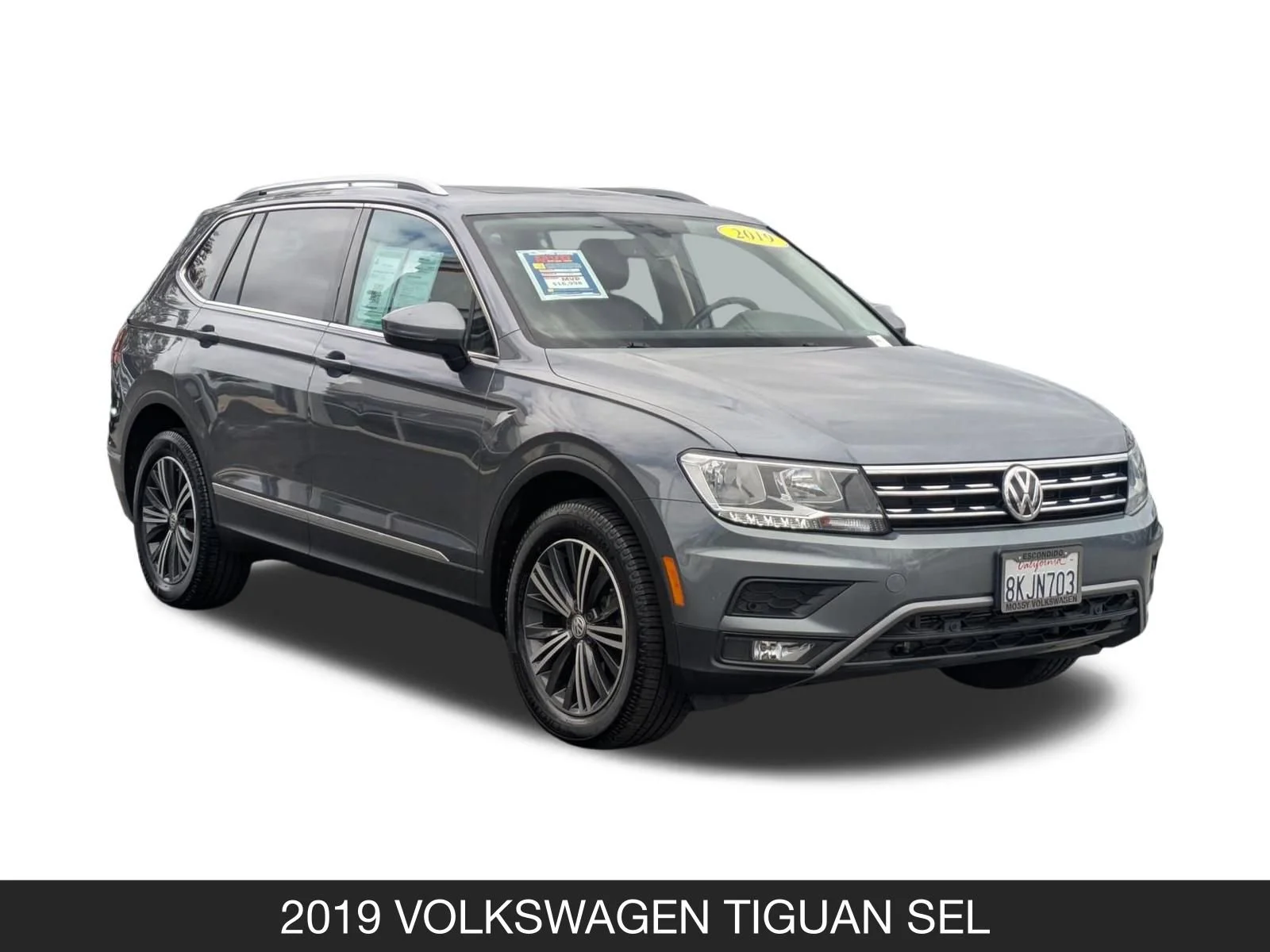 Used 2019 Platinum Gray Metallic Volkswagen SE image 2
