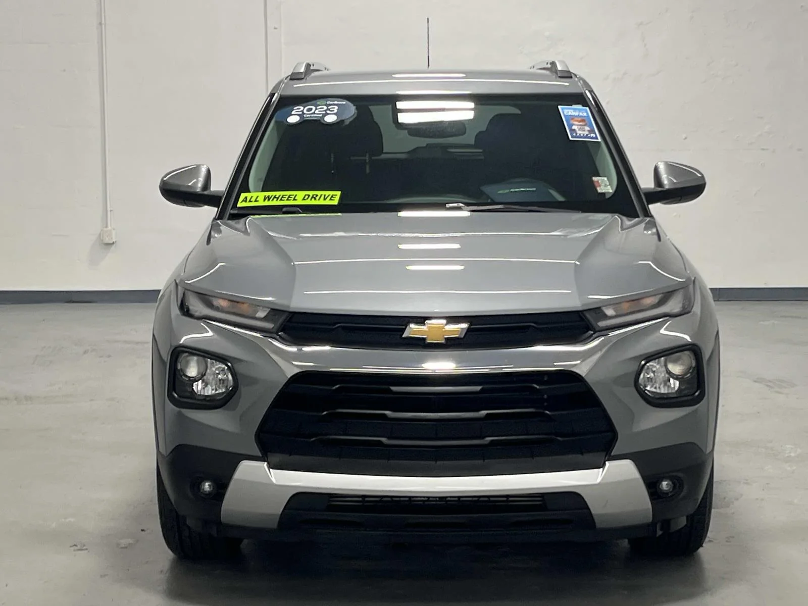 Used 2023 STERLING GRAY METALLIC Chevrolet LT image 3