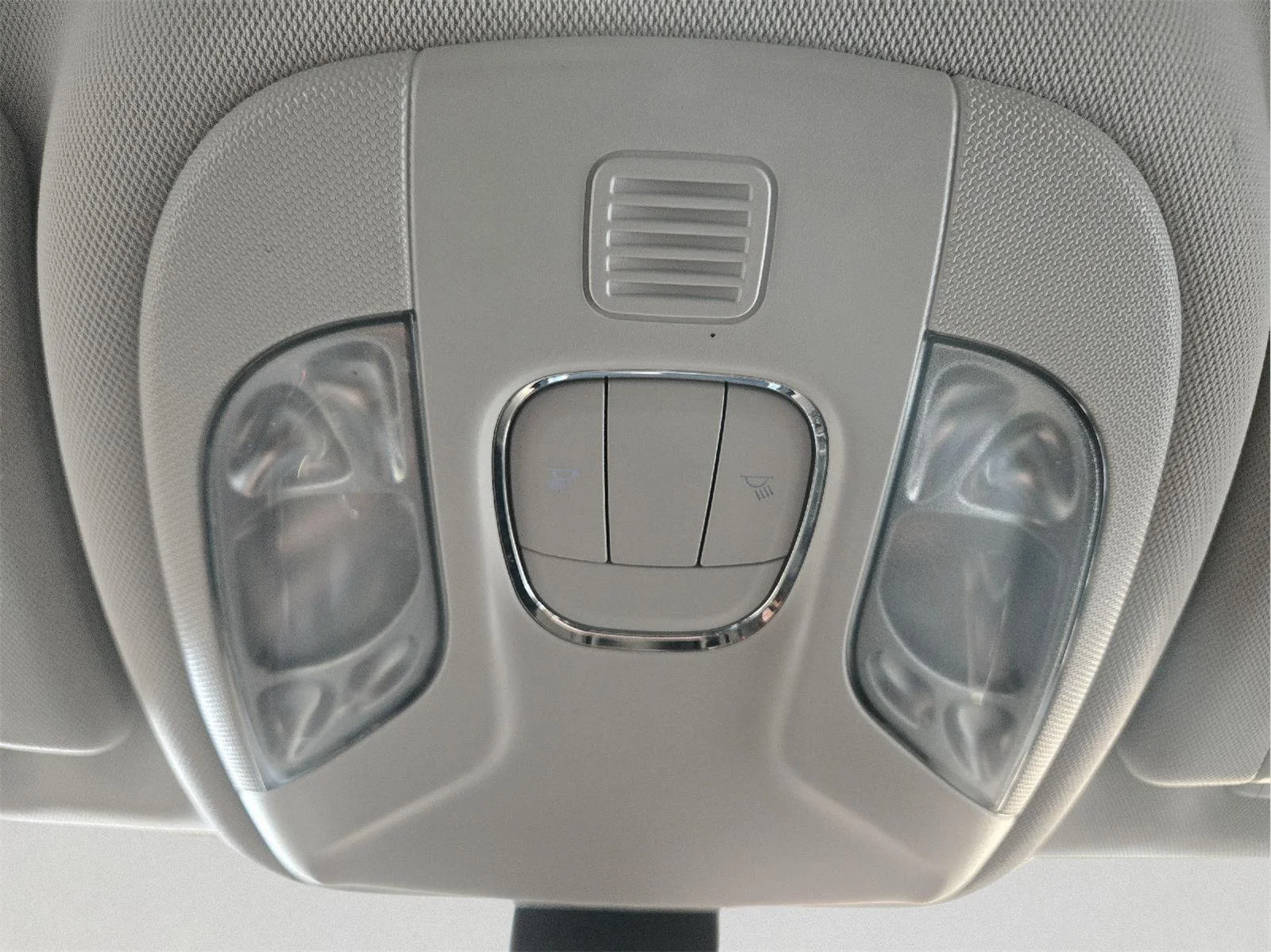 Used 2018 BLACK JEEP SPORT image 31