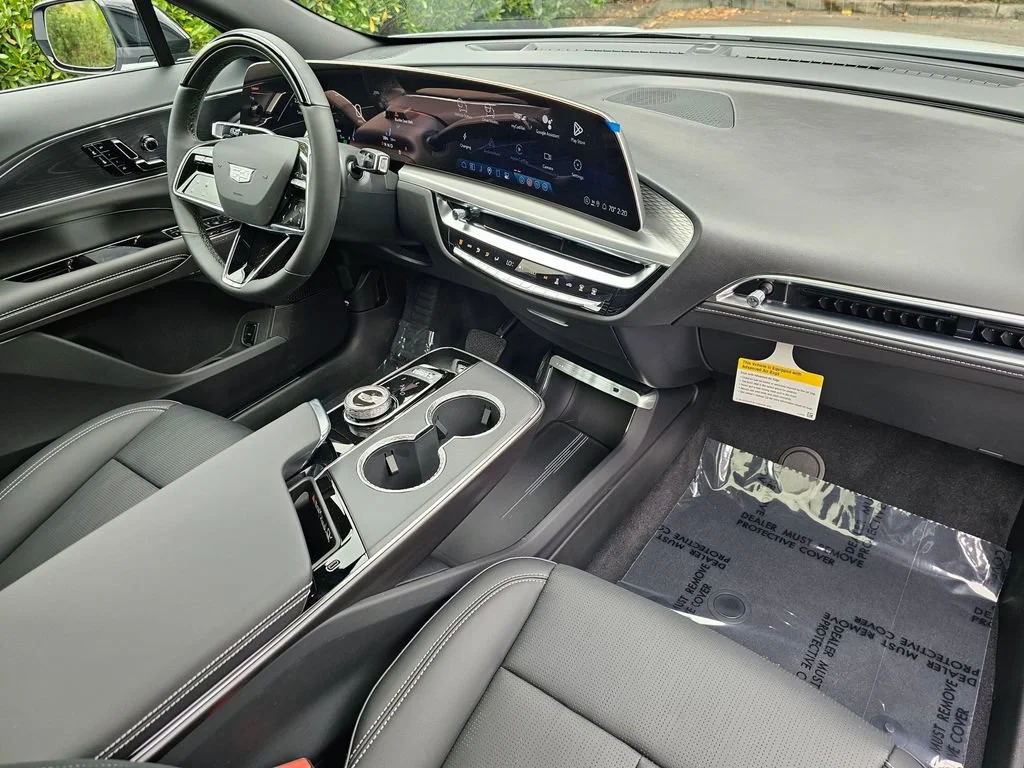 New 2026 Vibrant White Tricoat Cadillac Sport image 10