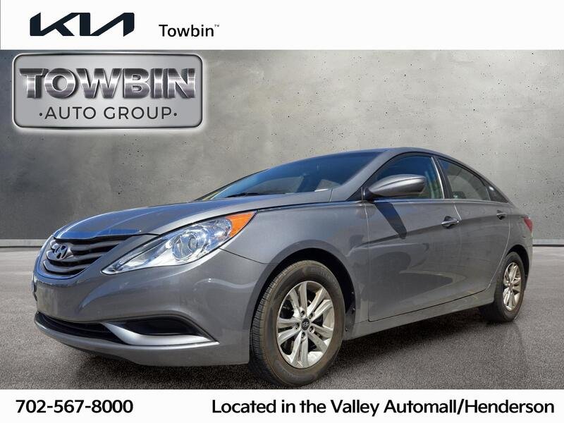 Used 2013 Gray Hyundai GLS image 1