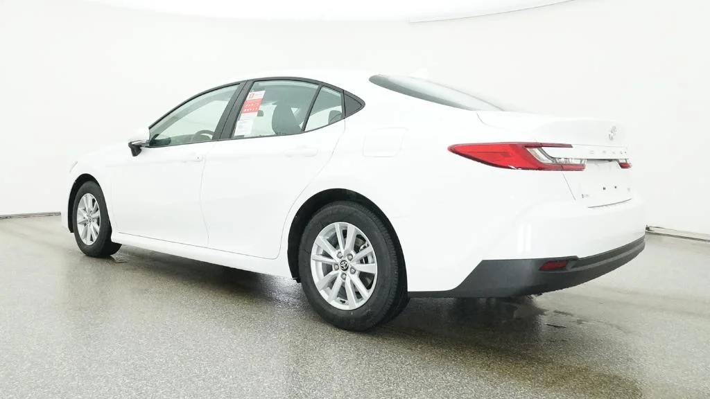 New 2026 Ice Cap Toyota LE image 26