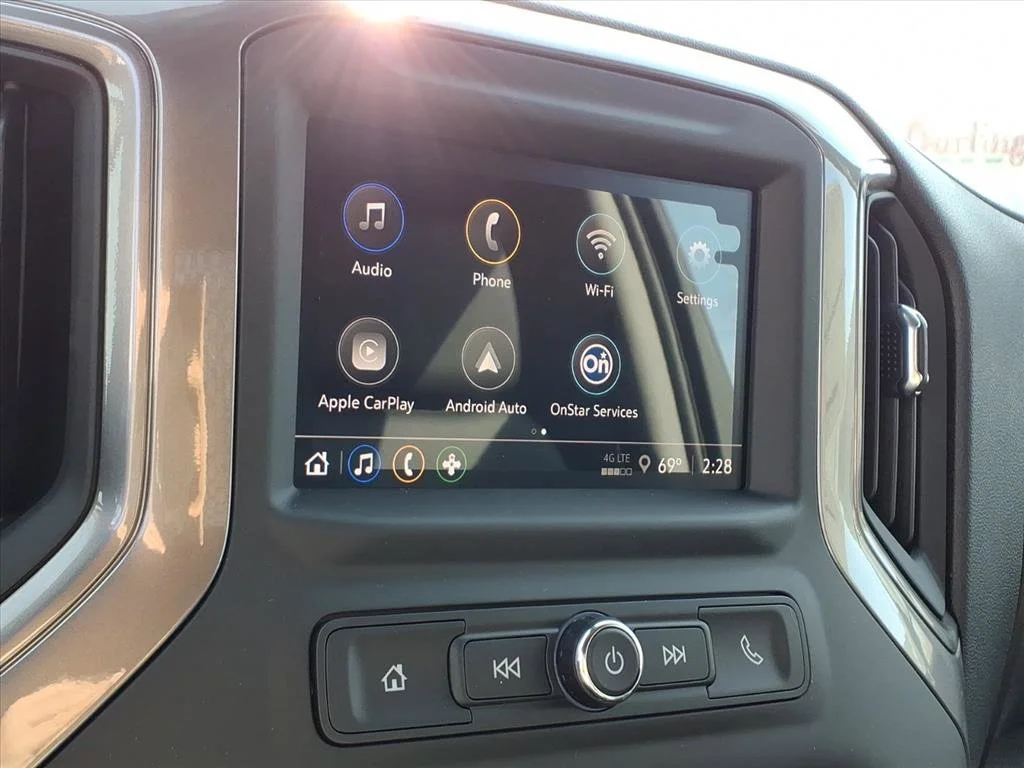 New 2026 Summit White Chevrolet Work Truck image 8