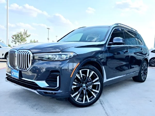Used 2019 Gray BMW xDrive40i image 2