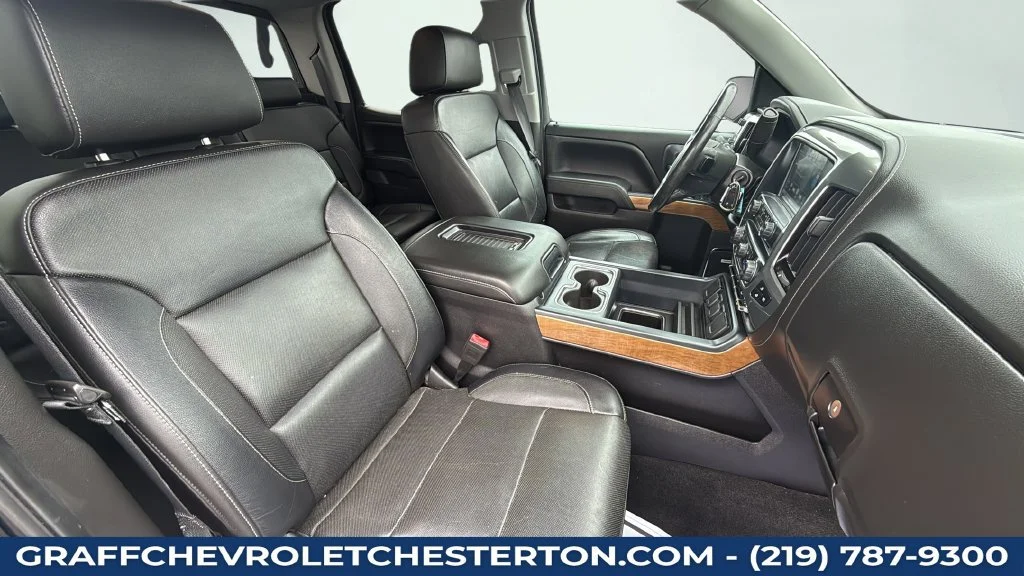 Used 2018 BLACK Chevrolet LTZ image 35