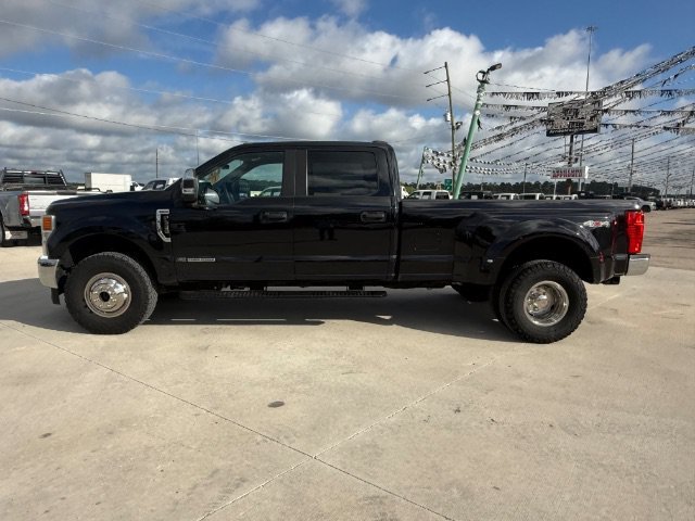 Used 2021 Black Ford XL image 2