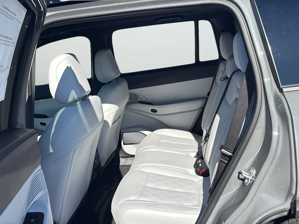 New 2026 Gray Jeep Overland image 25