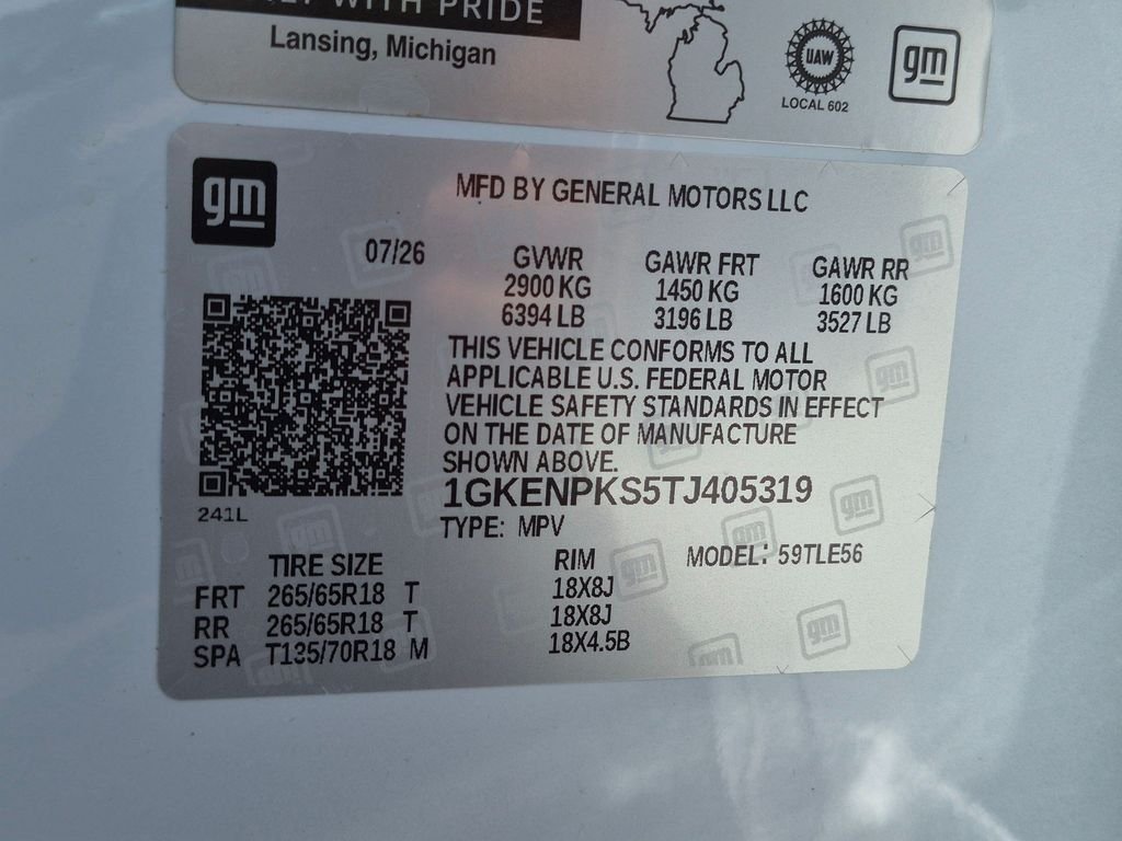 New 2026 Glacier White Tricoat GMC AWD AT4 image 28