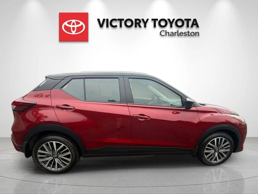Used 2024 Red Nissan SV image 6