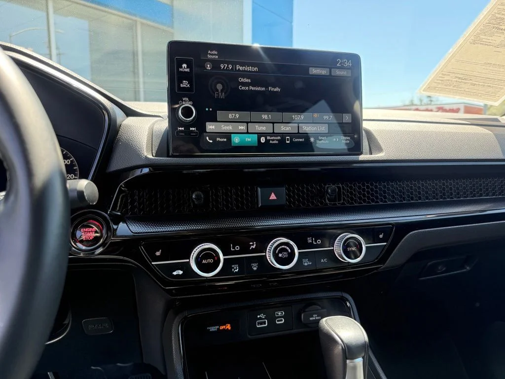 Used 2023 Gray Honda EX-L image 25