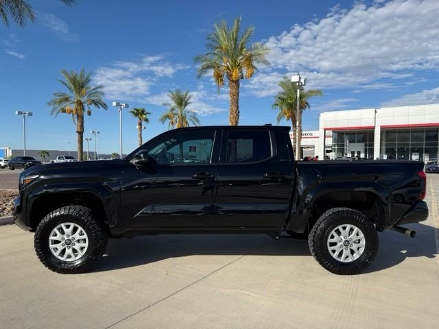 2026 Toyota Tacoma SR5 - Photo 9
