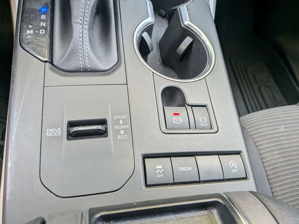 Used 2022 Gray Toyota L image 31