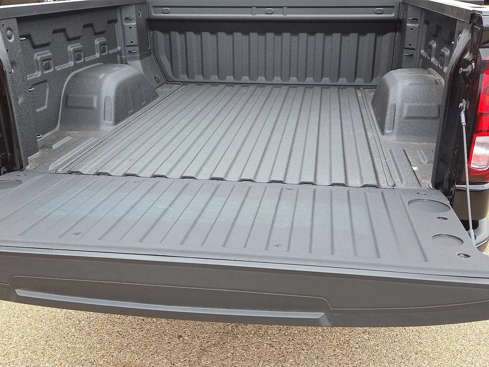 New 2026 Onyx Black GMC Pro image 8