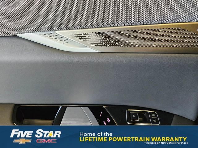 2025 Cadillac OPTIQ Luxury 1 - Photo 11