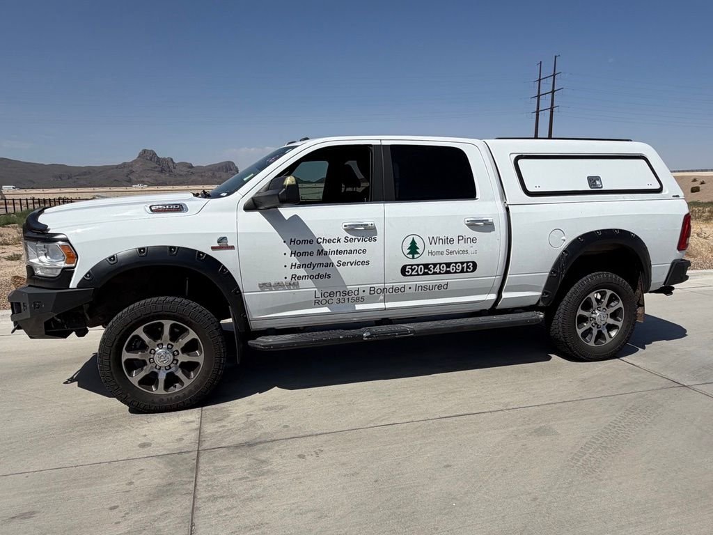 Used 2022 White Ram Big Horn image 5