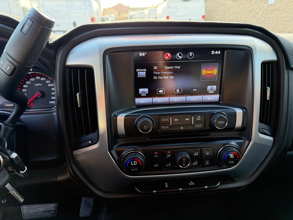 Used 2015 Black GMC SLE image 21