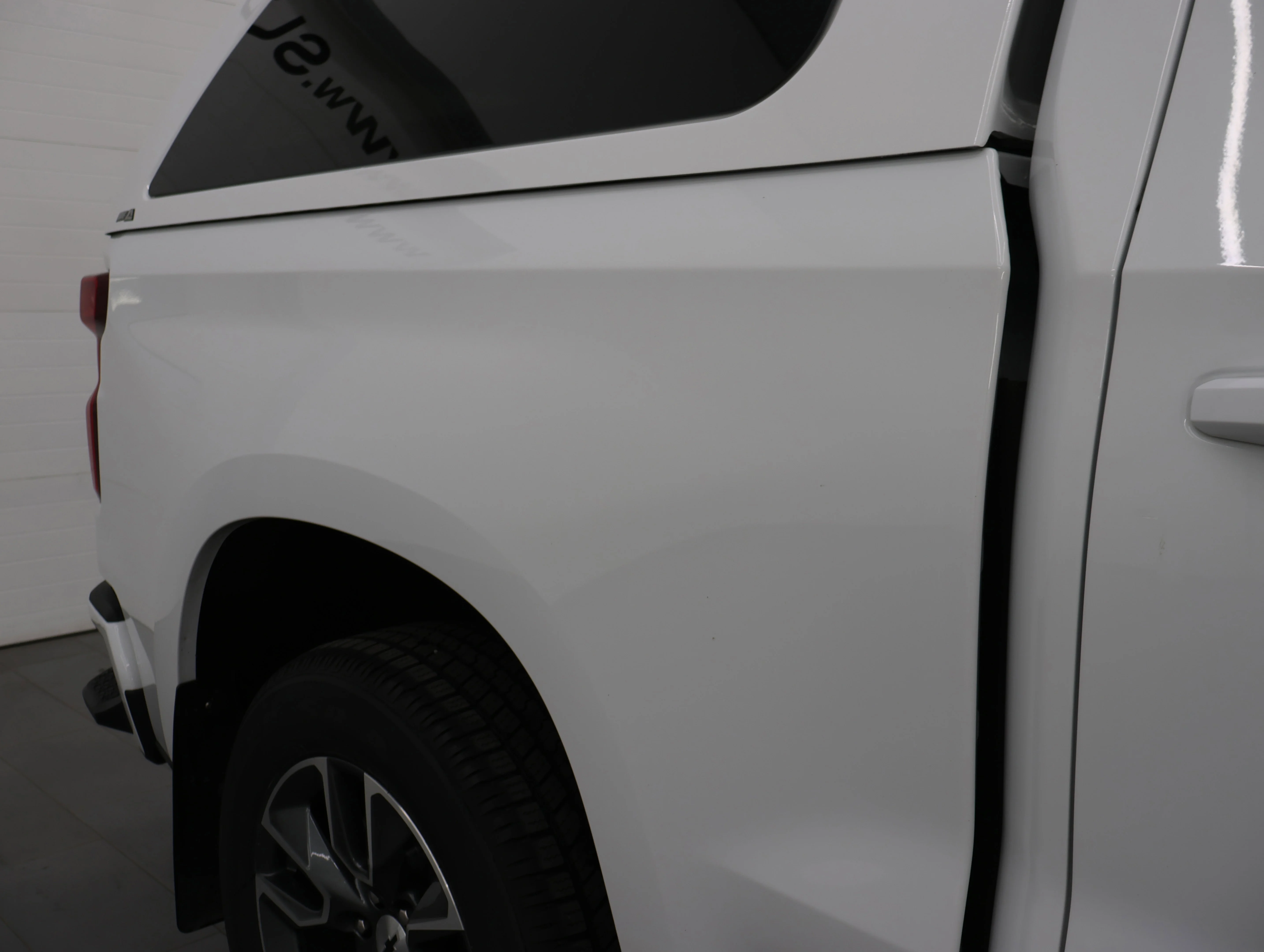 Used 2023 Summit White Chevrolet RST image 24