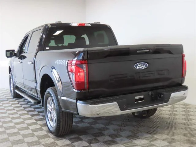 Used 2024  Ford XLT image 3