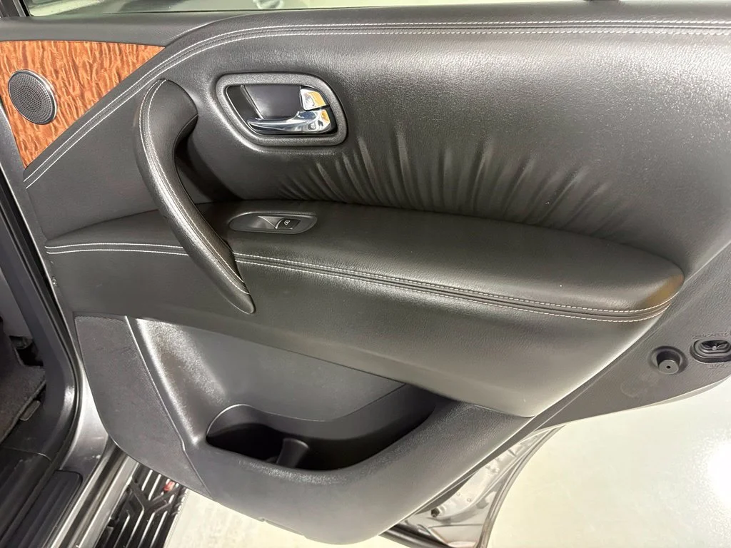 Used 2020 Gray Nissan SL image 22