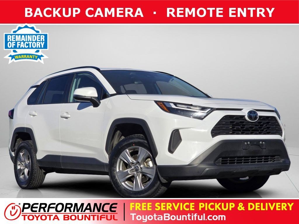 2024 Toyota RAV4 XLE AWD's photo