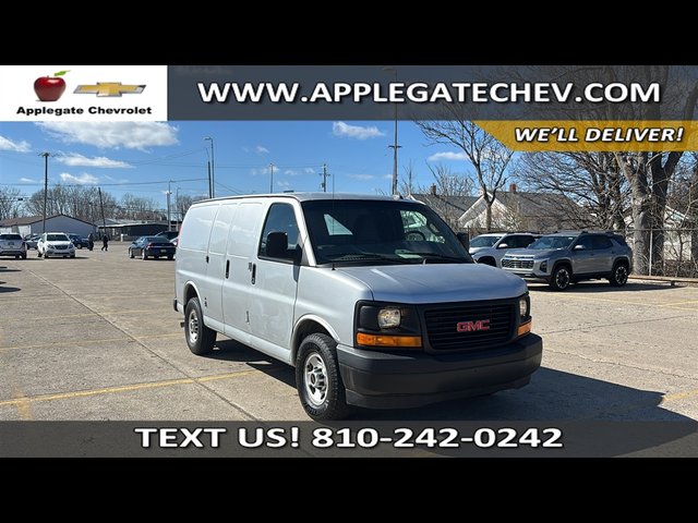 Pre-Owned 2017 GMC Savana Cargo 2500 Regular Wheelbase in Flint