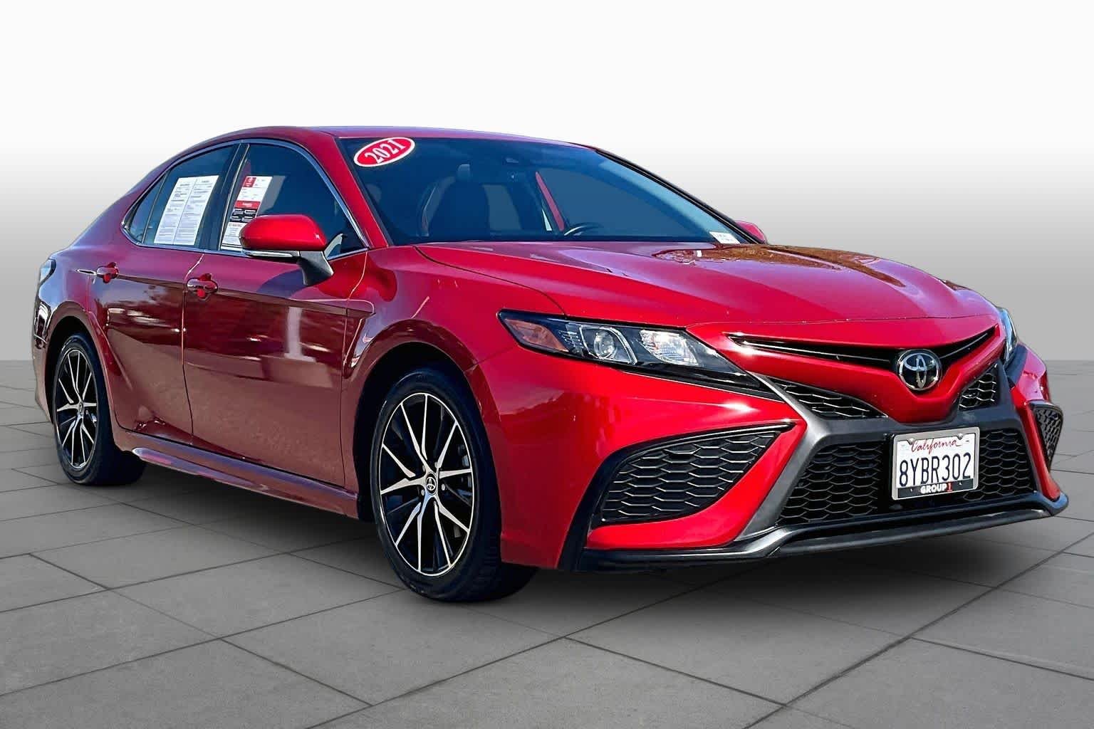 Used 2021 Supersonic Red Toyota SE image 2